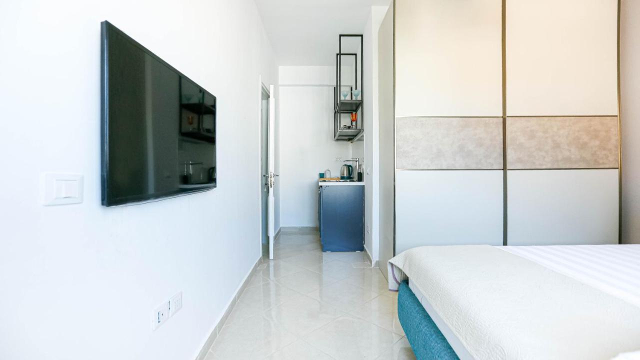 Luxury Central 3 - Cozy, 3 Min Beach *